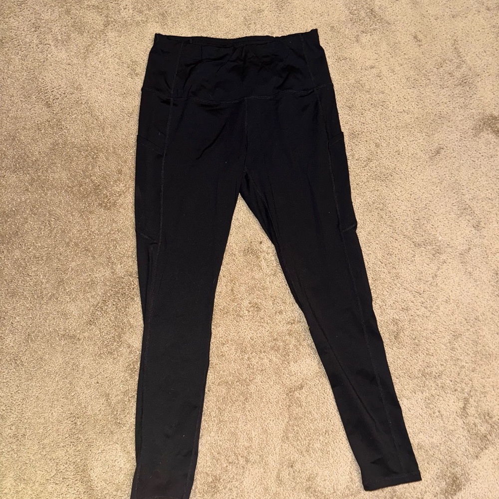 Black High-Waisted Leggings With POCKETS